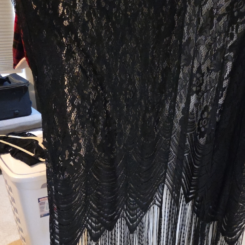 Siren Lily Black Lace Fringe Kimono Cover-Up/ Robe - Picture 3 of 5